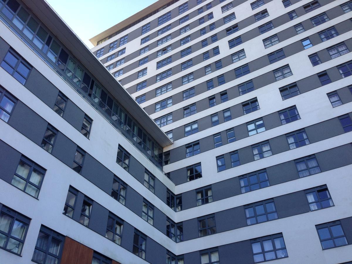 Linx Apartments Skyline Plaza Μπεϊσινγκστόουκ Εξωτερικό φωτογραφία